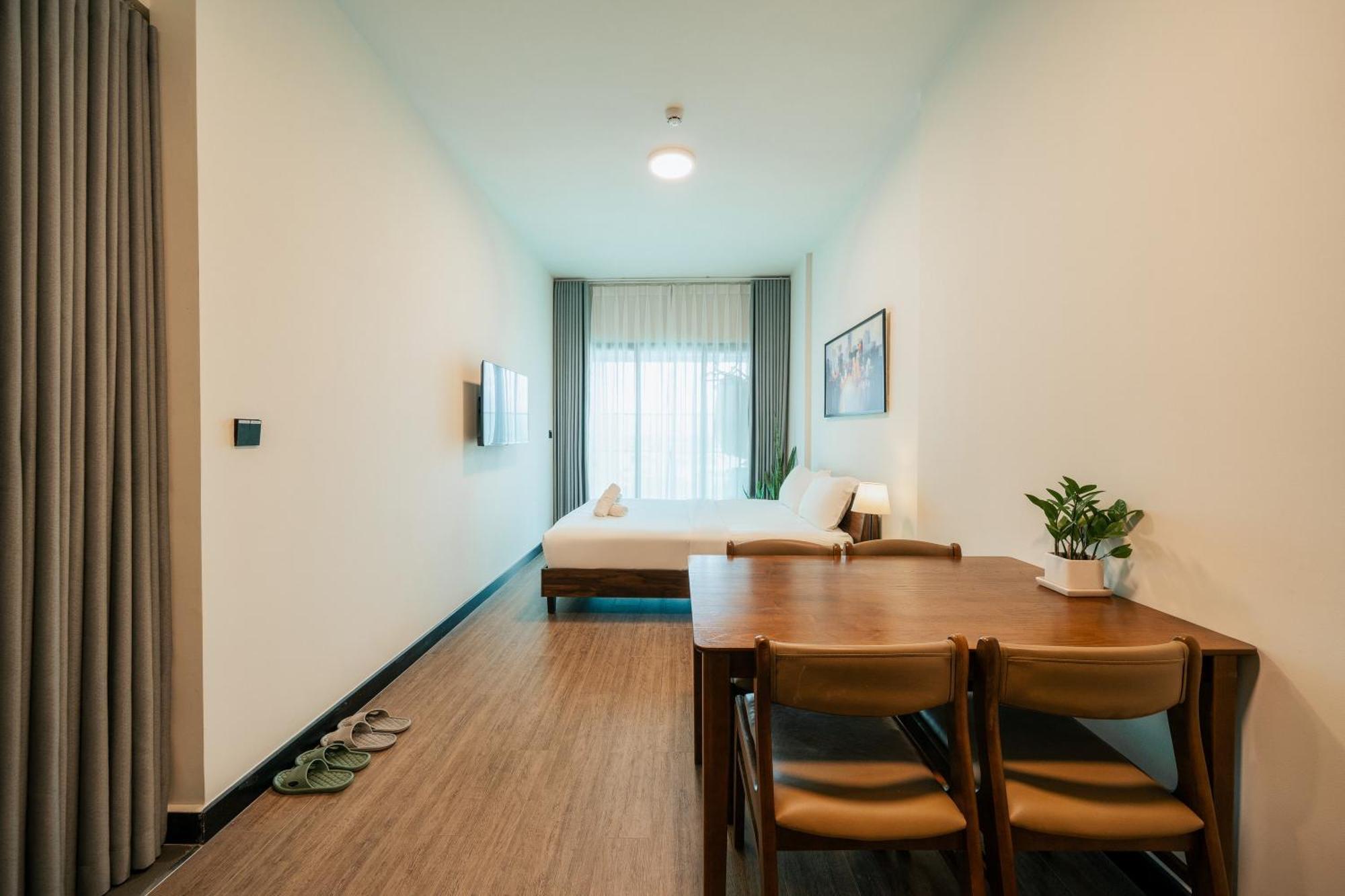 Tropical House - New At Delasol Apartment